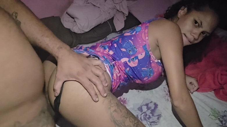 Bebes vagabundas: Mettere tutto dentro Karina Mello
