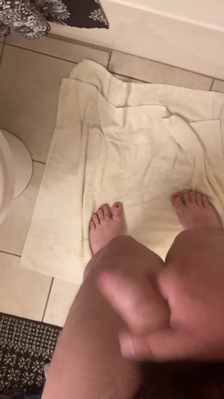 Jennysparkless: Кончаю на мои пальцы ног