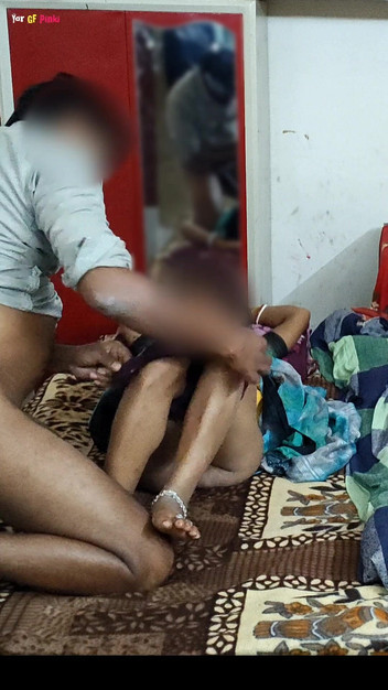 yourrajkumari: Casal indiano romântico pela primeira vez dogy style. Indiana menina...