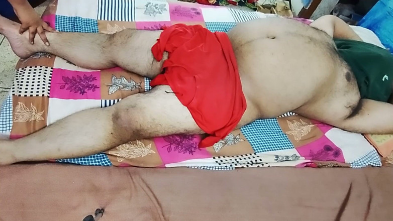 AnnielLo: Oil Massage Ends with Sloppy Blowjob for Her Boyfriend