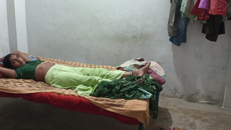 NXKAMAL: Indian Desi Bhabhi Best Hot Videos