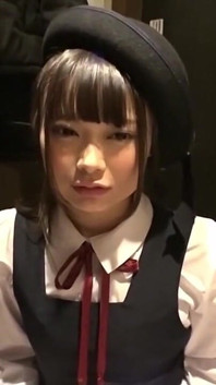 週末限定の従順な美容配達「アイリ」