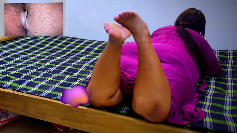 Aria Mia: Muslim montel yang malu mahukan seks - pantat besar &amp; tetek besar