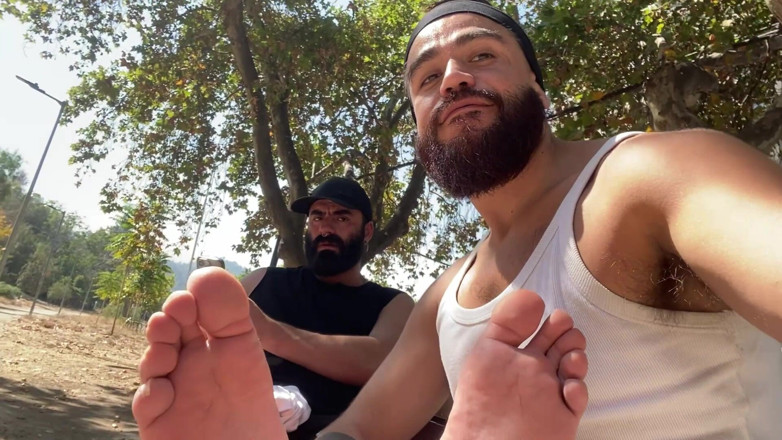 The Bearded Master: Foot Fetish &amp; Piss on the Street.