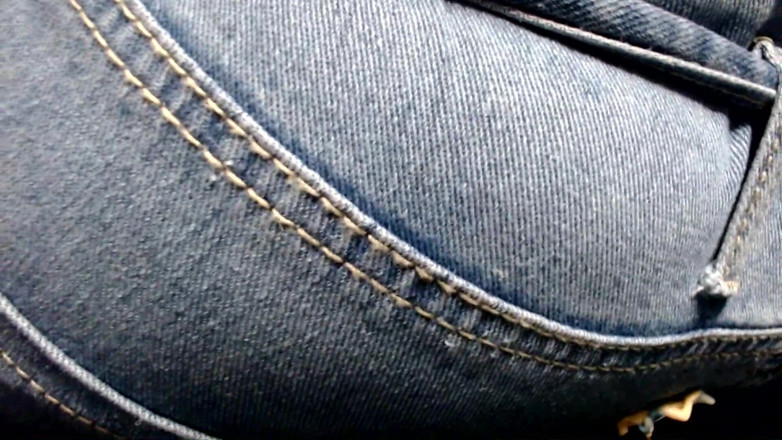 Maeling: Parents Ruined in Jeans Ass-fyxiation with Giant Ass Ignorant