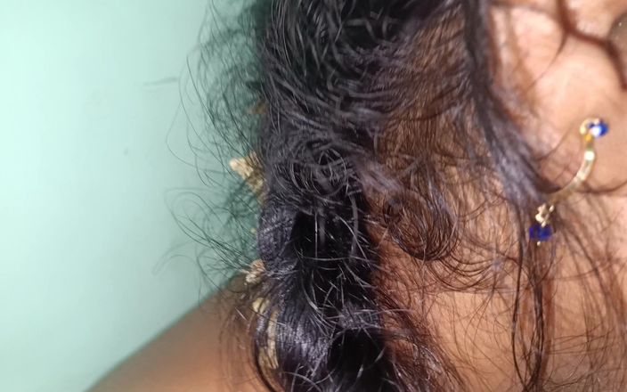 Inba: Married Women Showing Cute Llip for Her Boyfriend