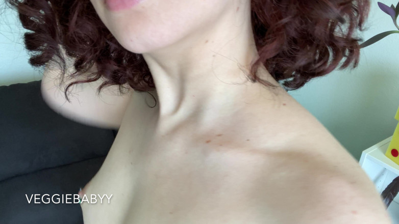 Veggiebabyy: Boyun ve köprücük kemiği fetişi 4k