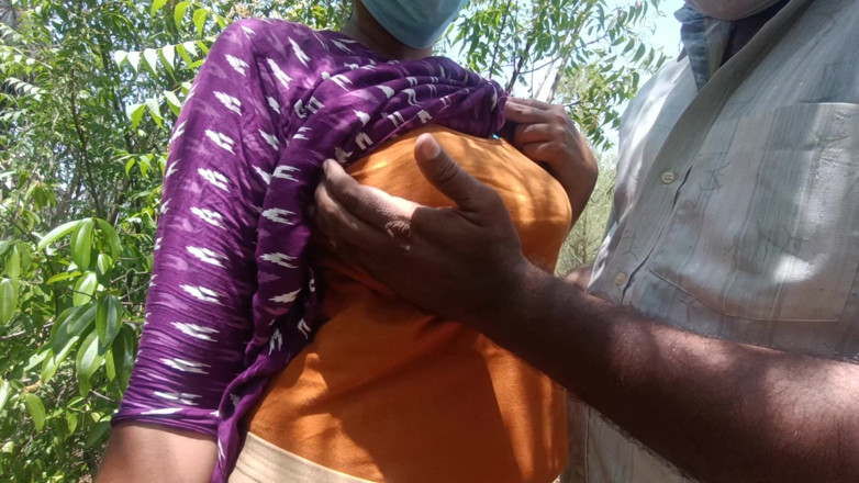 Palani69: Outdoor Cheating Housewife