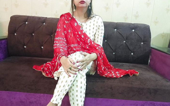 Saara Bhabhi: Indische tiener stiefzus en stiefbroer hete seks thuis!! Haar man...