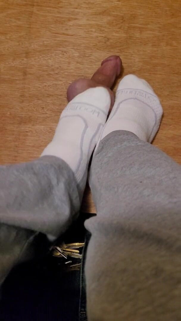 Miss Sock trampler: Călcare în picioare cu pulă și coaie