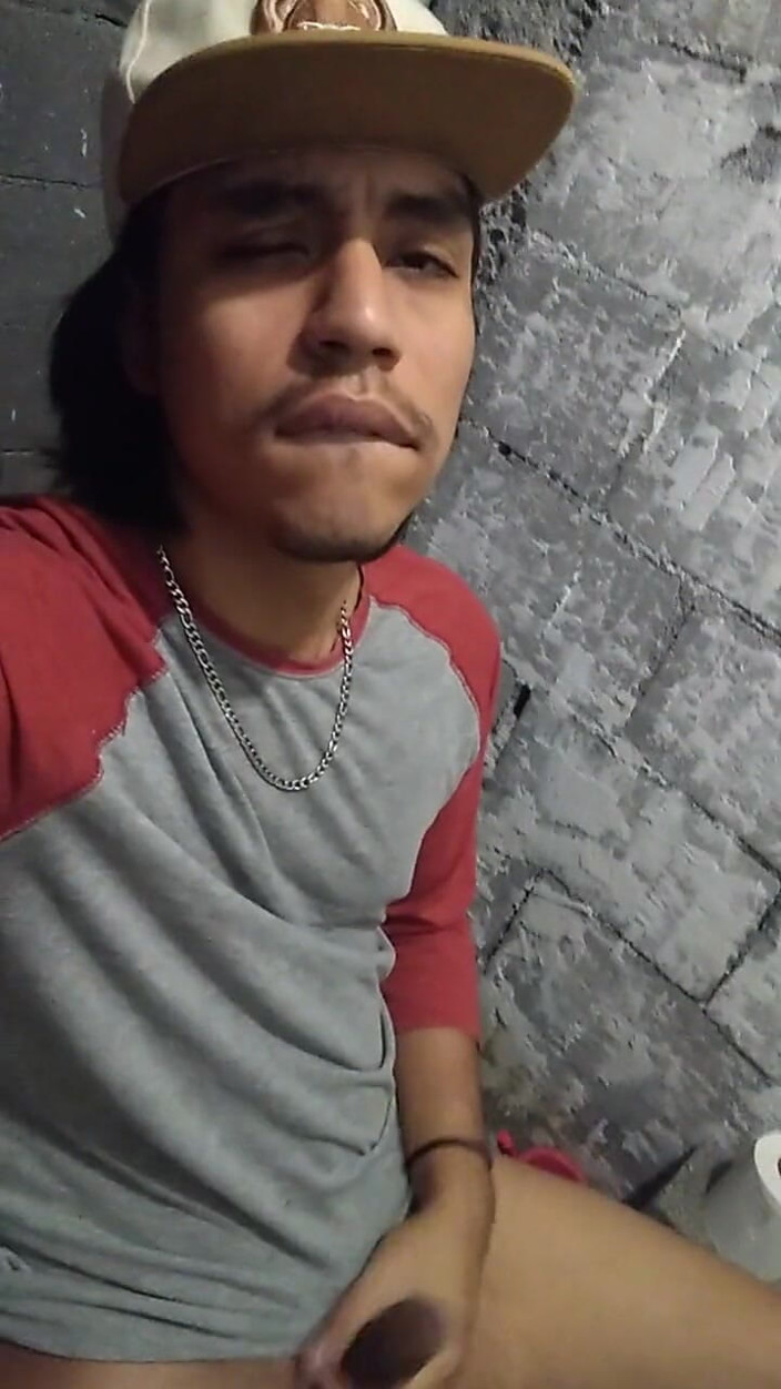 AlexAlejandro13: It Shows a Lot