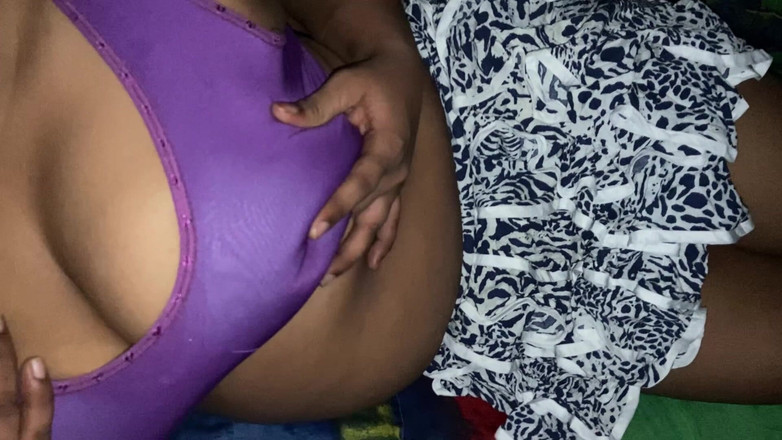 Angoori: Tamil-tante vertrok toen het licht uit ging