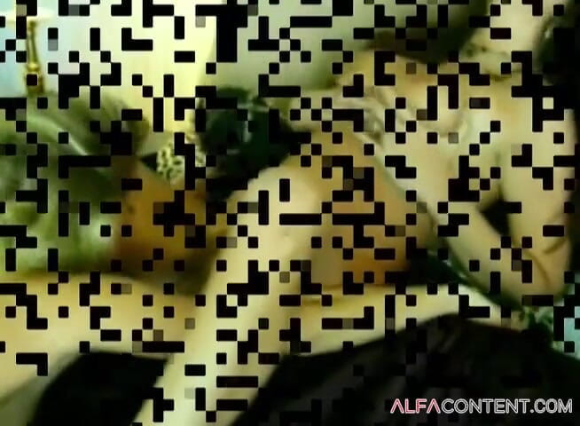 Alfa Planet: Dwie lesbijki kochanie podobają się napalone cipki
