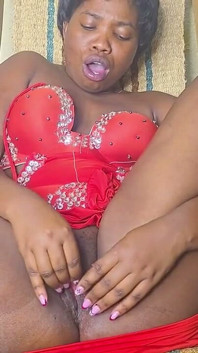 Honey African Babe Needs a Partner She Always Finger Herself