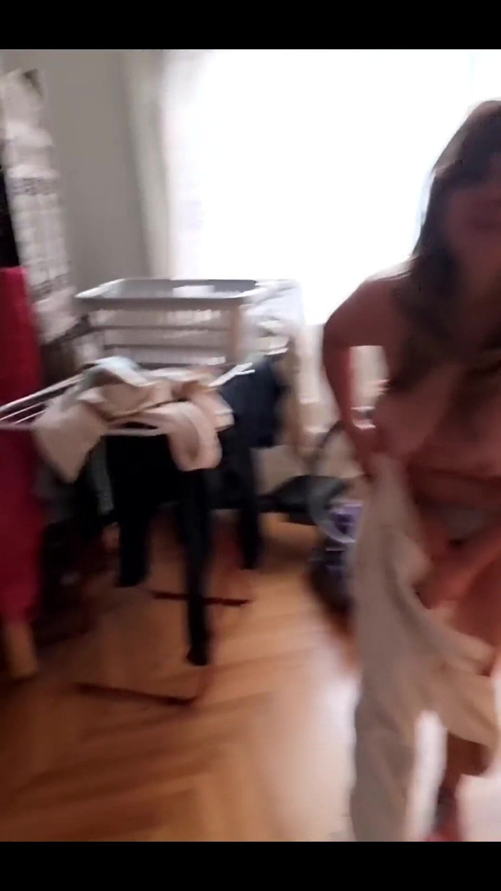Britney Swallows - Cumtrainer: 점심 을 위한 지즈