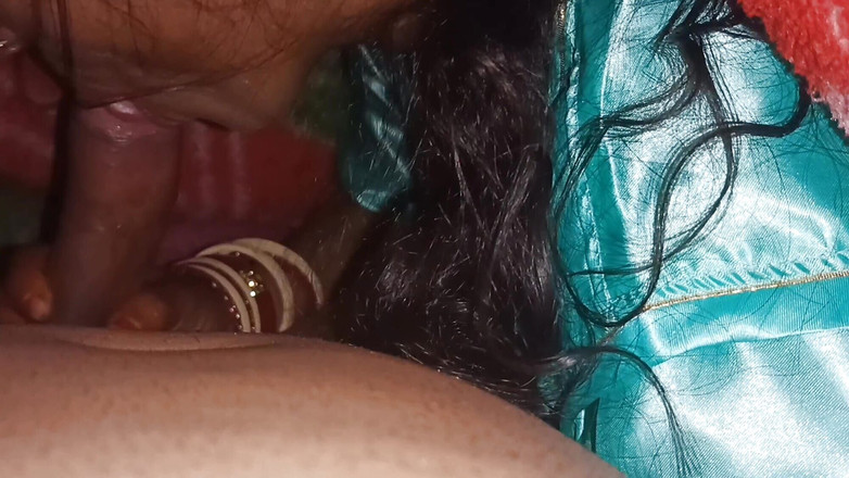 Poochu: Manžel dostane lízání zadku od novomanželky Poochu Manželky a tvrdé...