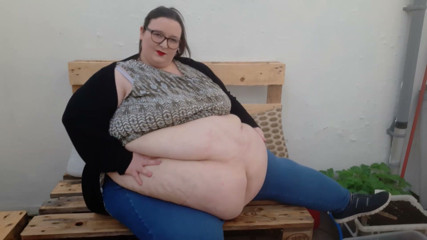 SSBBWLadyBrads: Permainan perut taman rahasia SSBBW
