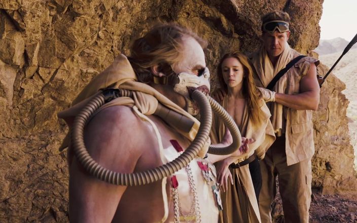 Cosplayground: Furiosa Merayu Untuk Dikongkek Oleh Zakar Besar (Madi Collins) - Furiosa Porn...
