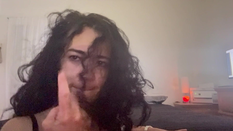 DaniRamos: Begär mig och njut av mig medan jag dansar