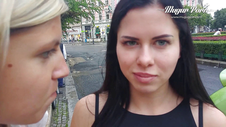 Mugur's World: Джина Герсон і Кессі Файр за лаштунками