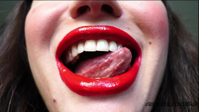 Rarible Diamond: Schmutziger red kiss + spuck-fetischküsse