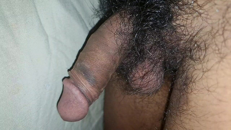 Desi_Porn_India: युवा भारतीय लड़का अपना बड़ा लंड दिखा रहा है भाग-1।