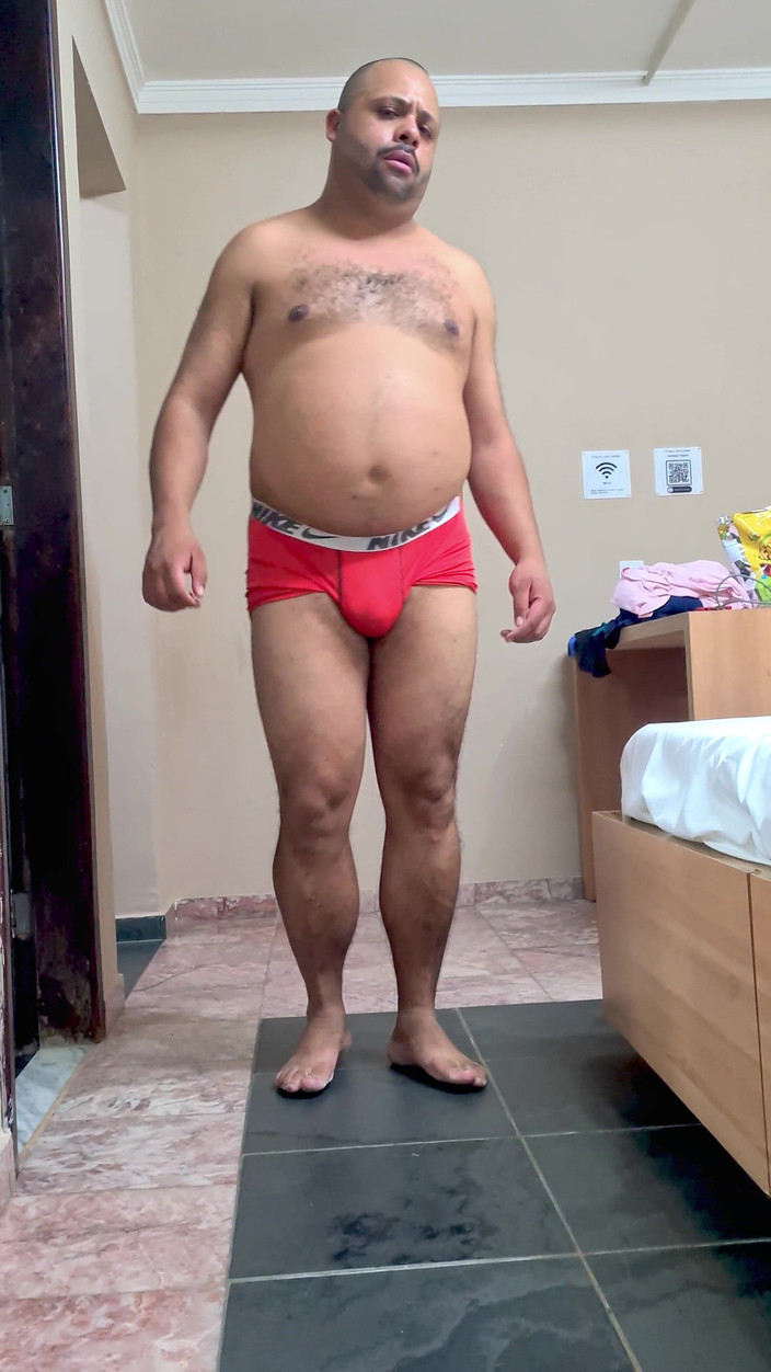 Punchbagplz: Bearzinho Black - POV 힐 체험