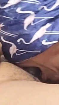 A Mulher Maduro, Esposa Do Meu Primo, Sabe Sugar Todo O Esperma Do Pênis até Amolecer. Ela Usa Apenas a Garganta Profunda