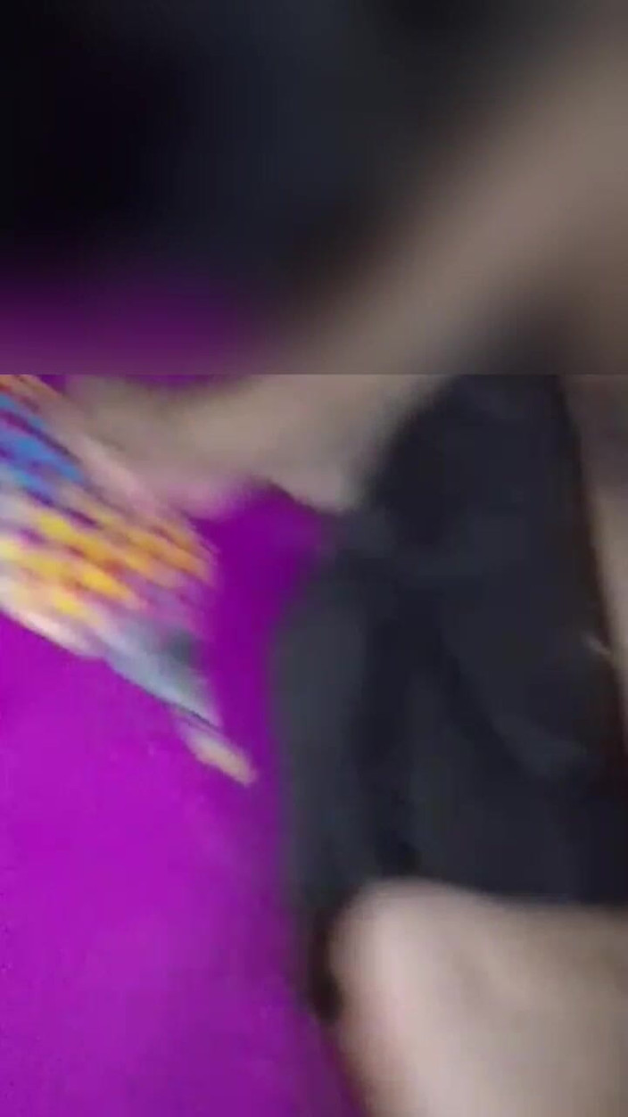 Astriana88: O profesoară care avea o întâlnire cu șeful ei a fost întreruptă de...