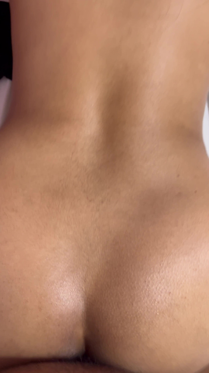 Sexy sonam studio: Müslüman kadının cinsel özgürlük ve kremsi memelere yolculuğu