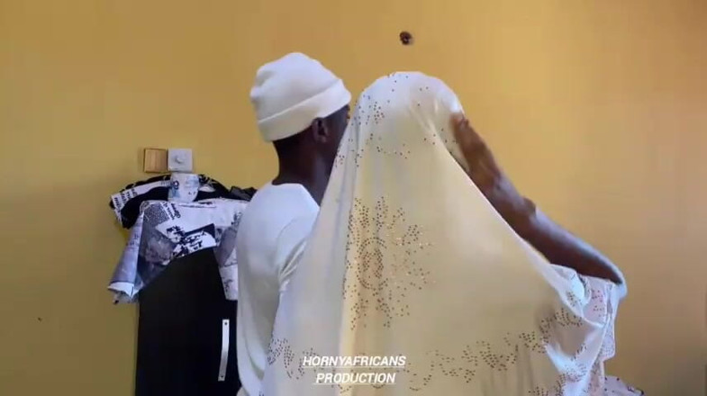 Horny Africans: จากซ่อมแอร์ กลายเป็นครอบครองหีตีบแน่นของฉัน