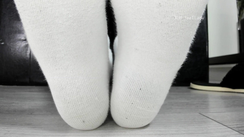 Feet lady: Vớ ngửi