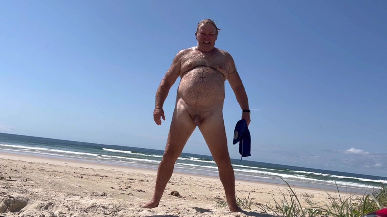 WeAreFukBunnies: Fukbunnies at a Beach with Watching and Wanking