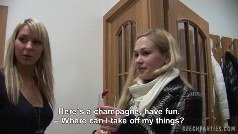 Czech Parties: Parti Czech 4 - Bahagian 1: Pesta Kekasih Pancutan Mani Blonde - Pov Blonde...