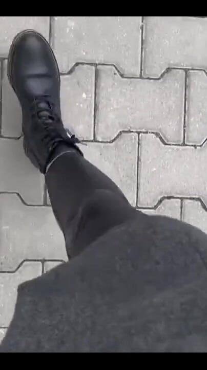 Who Comes to Clean My Shoes? (Goddess Lena) Who Comes to Clean My Shoes? (Goddess Lena)