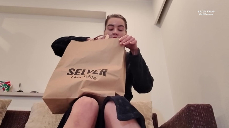 Faith Eros: Capcană Findom