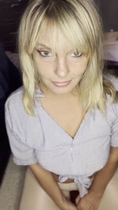 Whitneylane: 乗馬の継母が継息子が乗馬用のパンツの匂いを嗅いでいるのを見つける