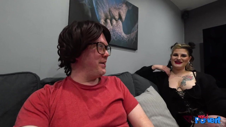 Nerd Pervert: Luna Doom - Gothic Sucking Machine