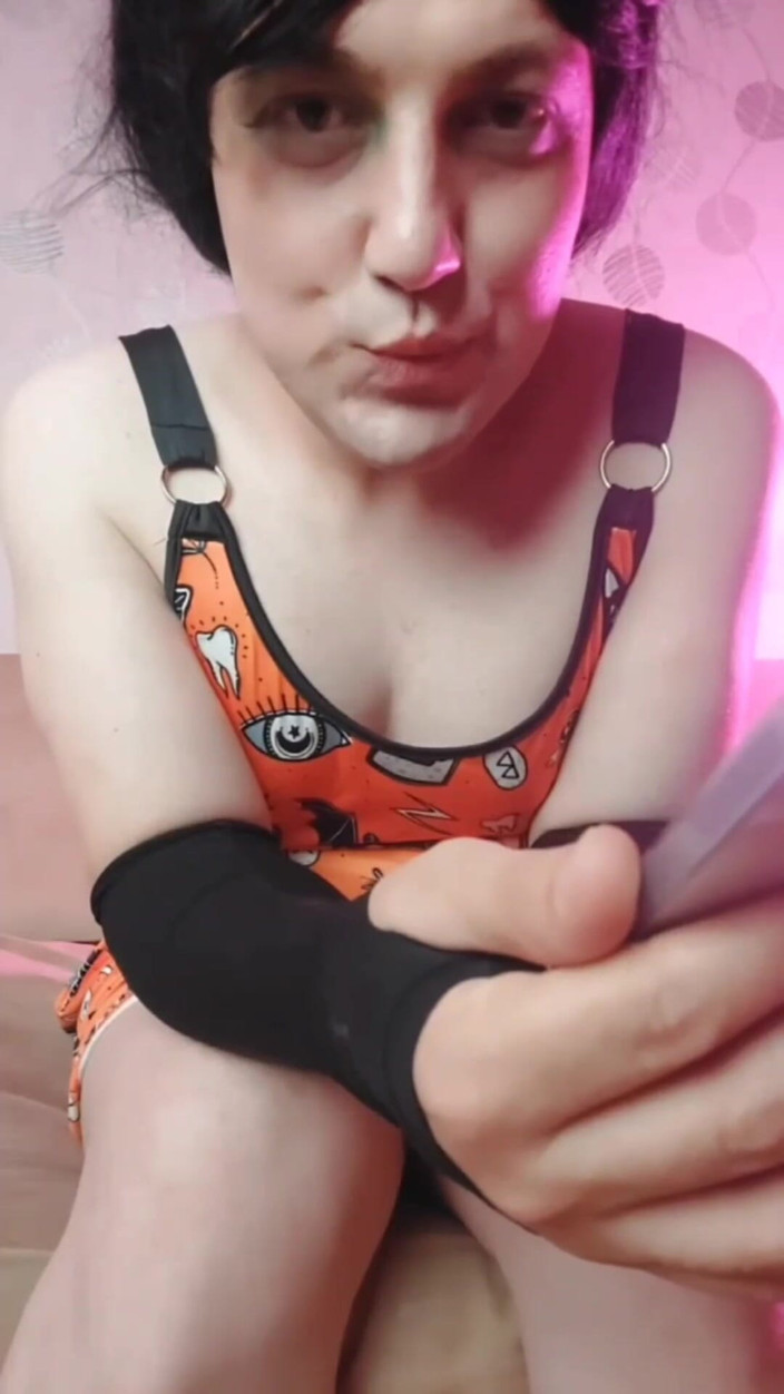 Kitty_Cross: Halloween Outfit Amateur Femboy Attractive Legs