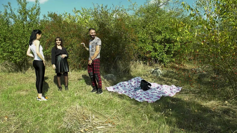 DEUTSCHLAN PORNO XXX: 3Pディープスロート、巨大なペニスファック射精コンパイルを共有するホットベイビー