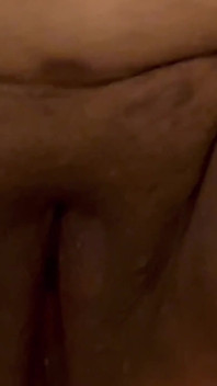 WildEnglishBBW吸い私の乳首ソロプレイ潮吹き