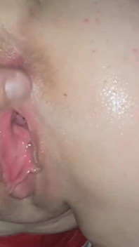 Sehr heiße selbstgedrehte zusammenstellung mit hardcore-sex, fisting, zungenanal und analfetisch