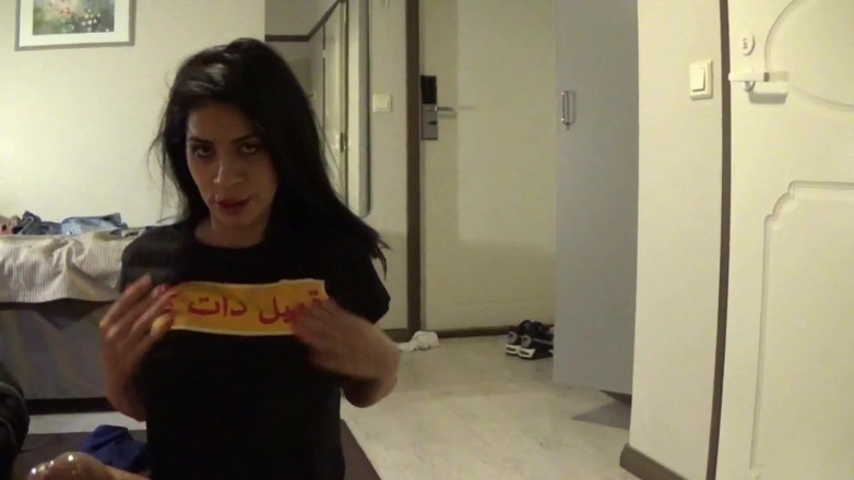 Amateur Homemade Porn: Aku ngentot ibu tiri mesirku yang super sange dan suka...