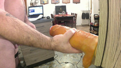 GiantDildoLover: Malam kongkek pantat keseluruhan saya, dengan lima dildo raksasa gergasi...