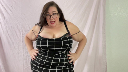 cutejayne: Znovu impregnujte prsatou BBW sekretářku