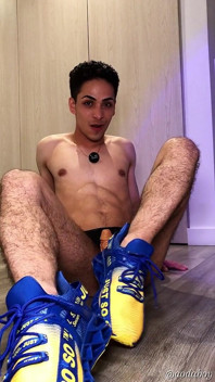 Tanga, sală de sport și mușchi