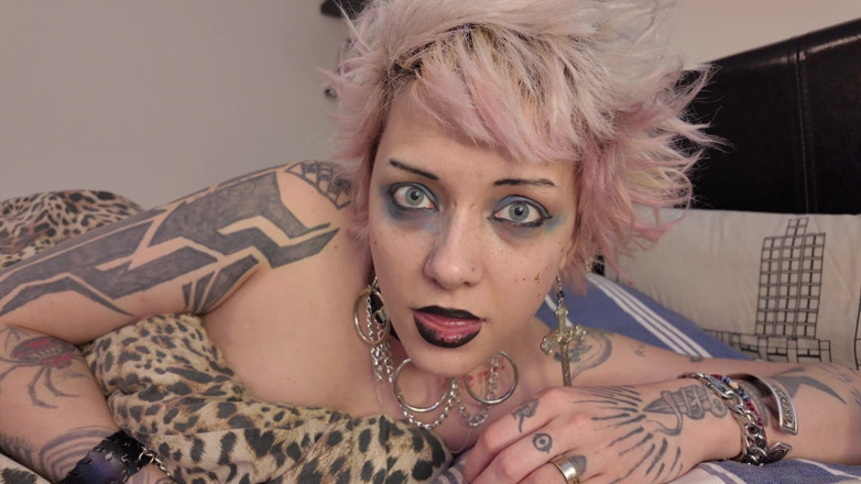 Glitterqueen1999: Rockstar: Minha groupie minúscula favorita