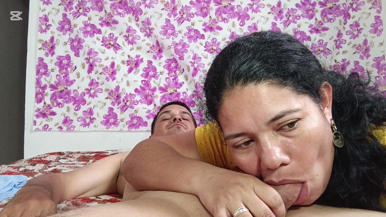 Valkyrieandluigy: Madura chupando rica