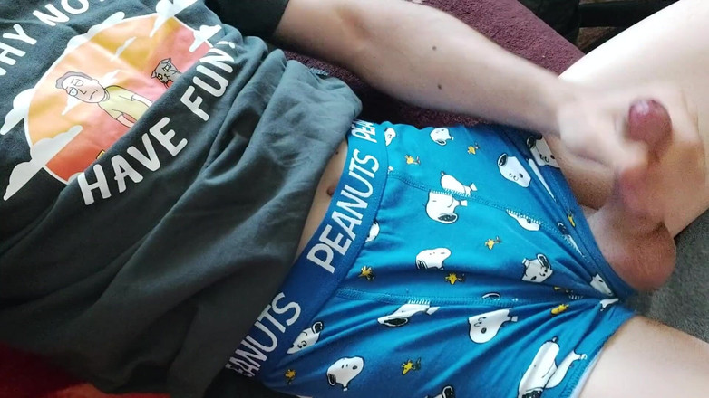 The college boy: Tonårspojke som försöker koppla av efter college &amp;är orgasm det bästa...