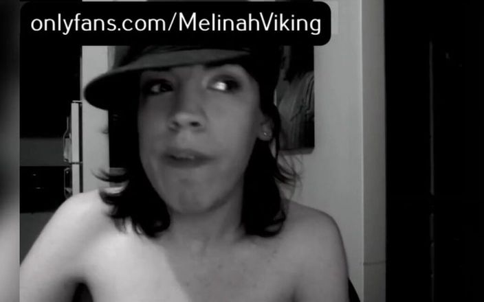 Melinah Viking: Jag suger !!